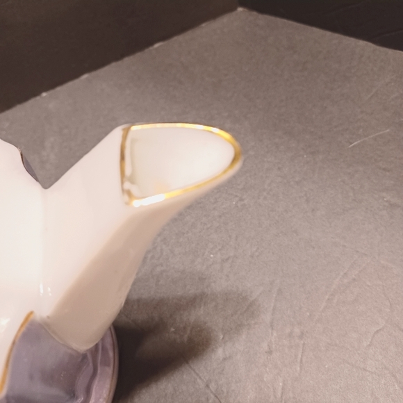 Elegant, amusing Elephant Tea Pot. Fun and functional. - Picture 4 of 5